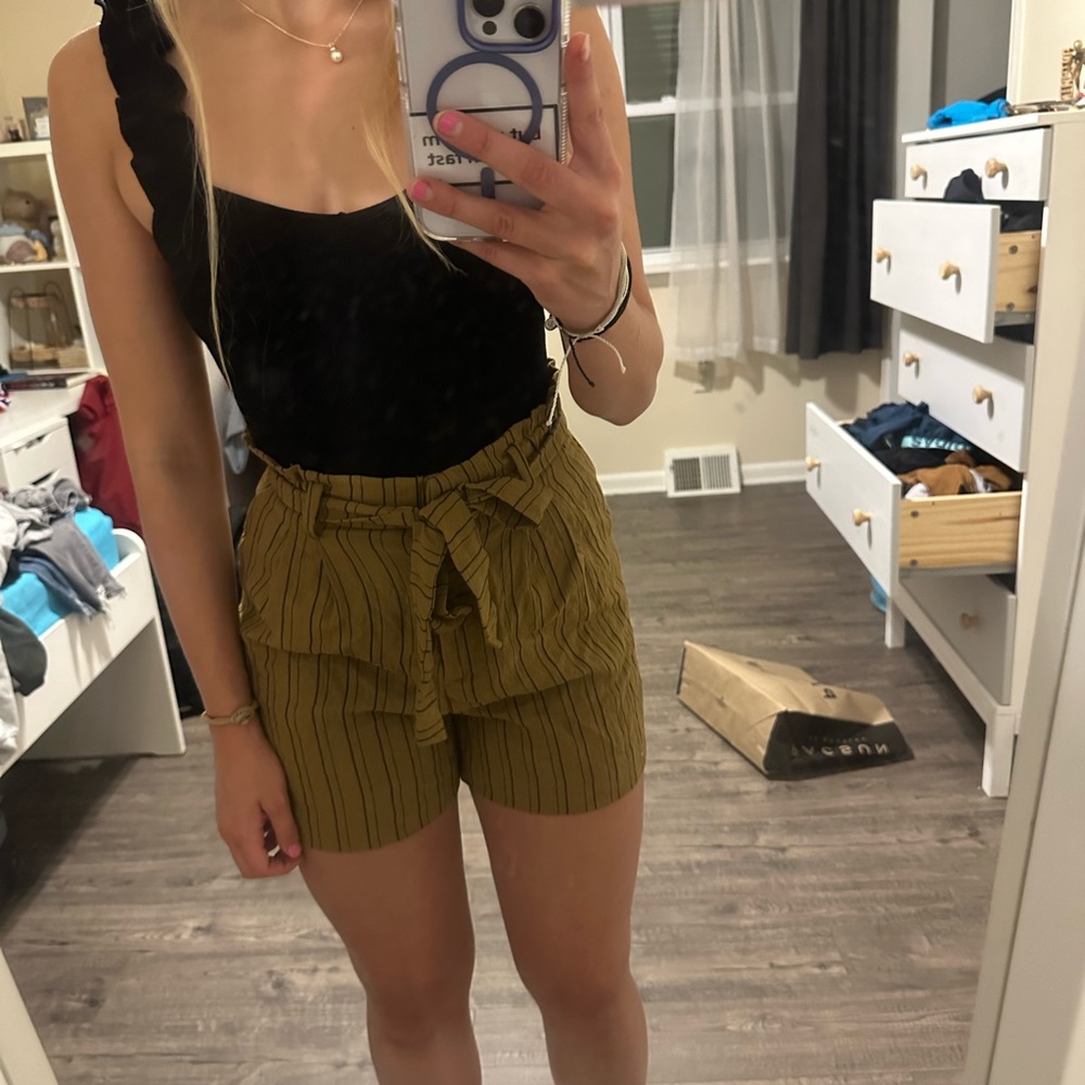 banana republic summer shorts